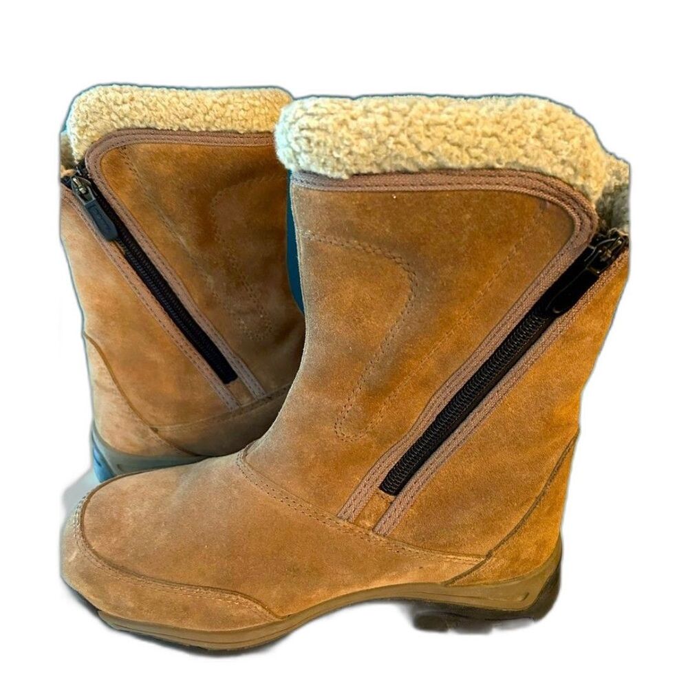 Sorel Women’s Suede Boots